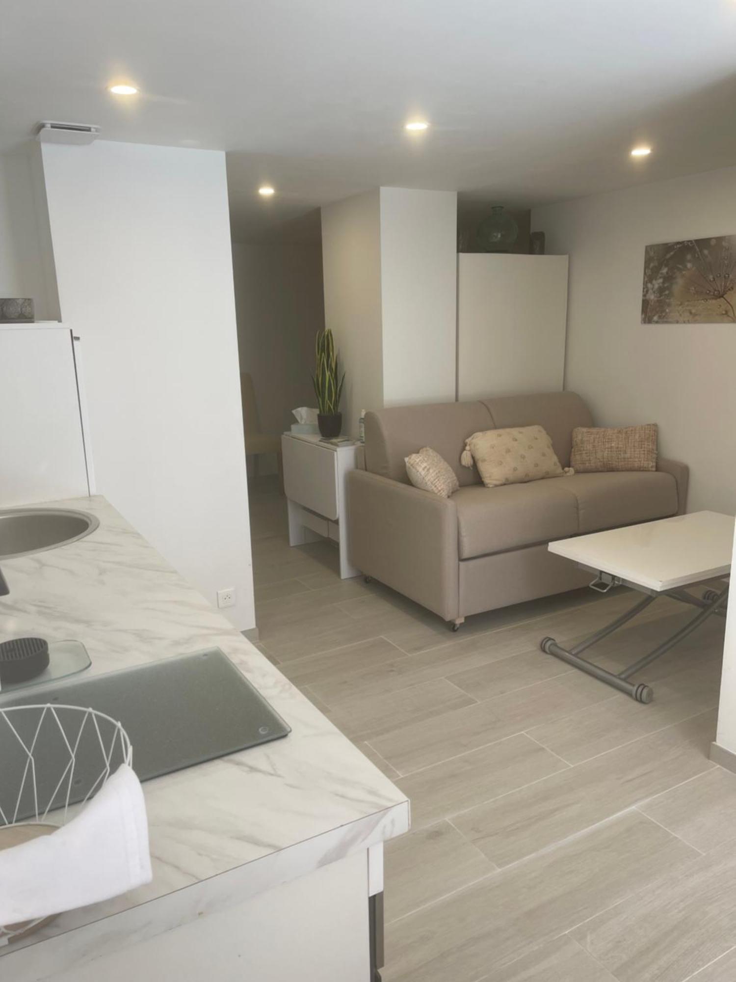 Grand Studio Neuf A 50 M Du Port Saint-Tropez Eksteriør billede